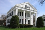 Two Editors Inn side, Poultney